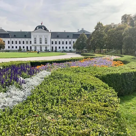 Apartament Old Town - 2 Bedrooms, Self Check-in Bratysława