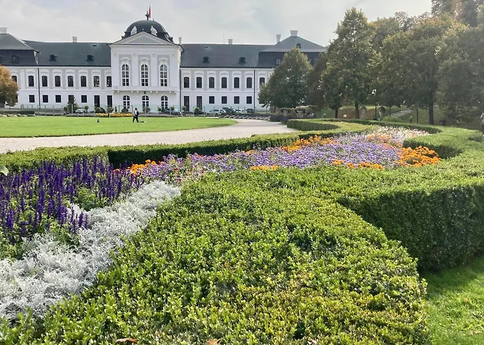 Apartament Old Town - 2 Bedrooms, Self Check-in Bratislava