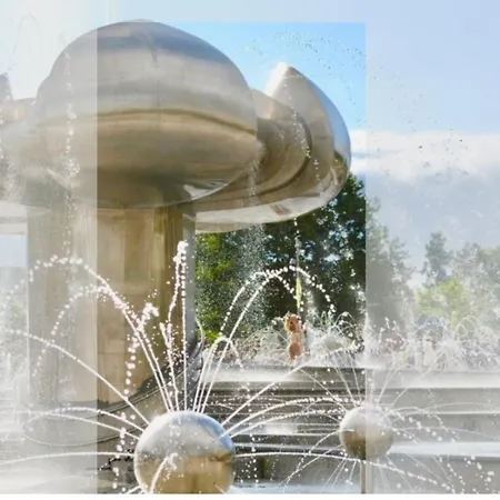 Old Town - 2 Bedrooms, Self Check-in *