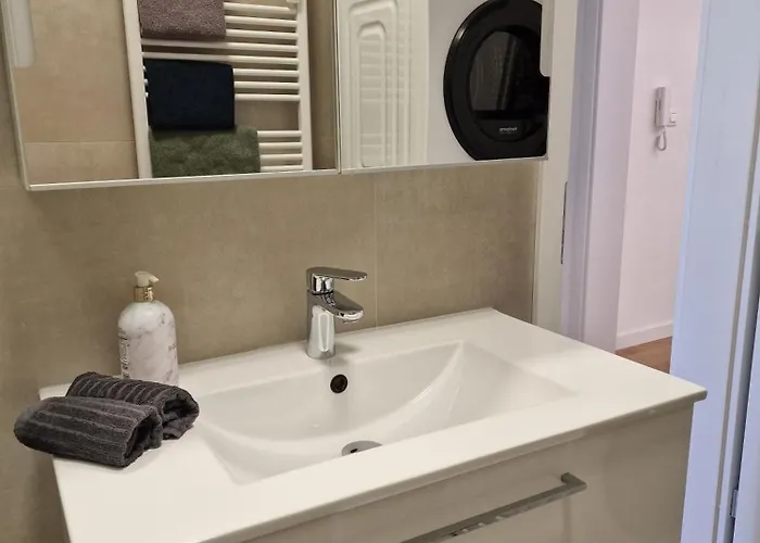 Old Town - 2 Bedrooms, Self Check-in Апартаменты *