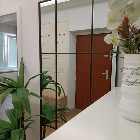 דירה Old Town - 2 Bedrooms, Self Check-in