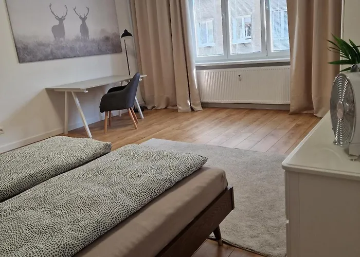 Old Town - 2 Bedrooms, Self Check-in Bratislava